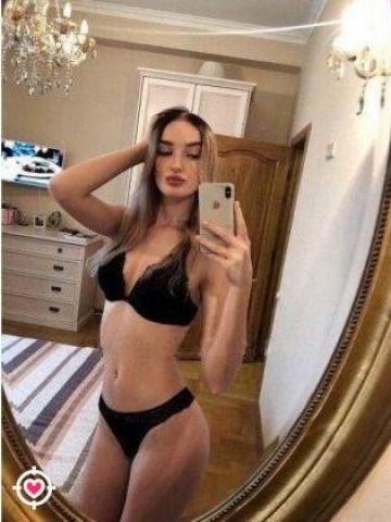 Рада Горячая Брюнетка фото 2